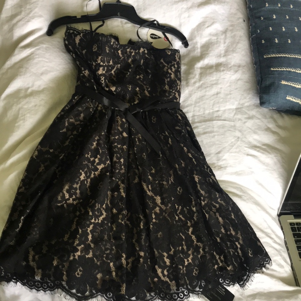 Neiman  Marcus Robert Rodriquez Target party dress - Picture 2 of 8